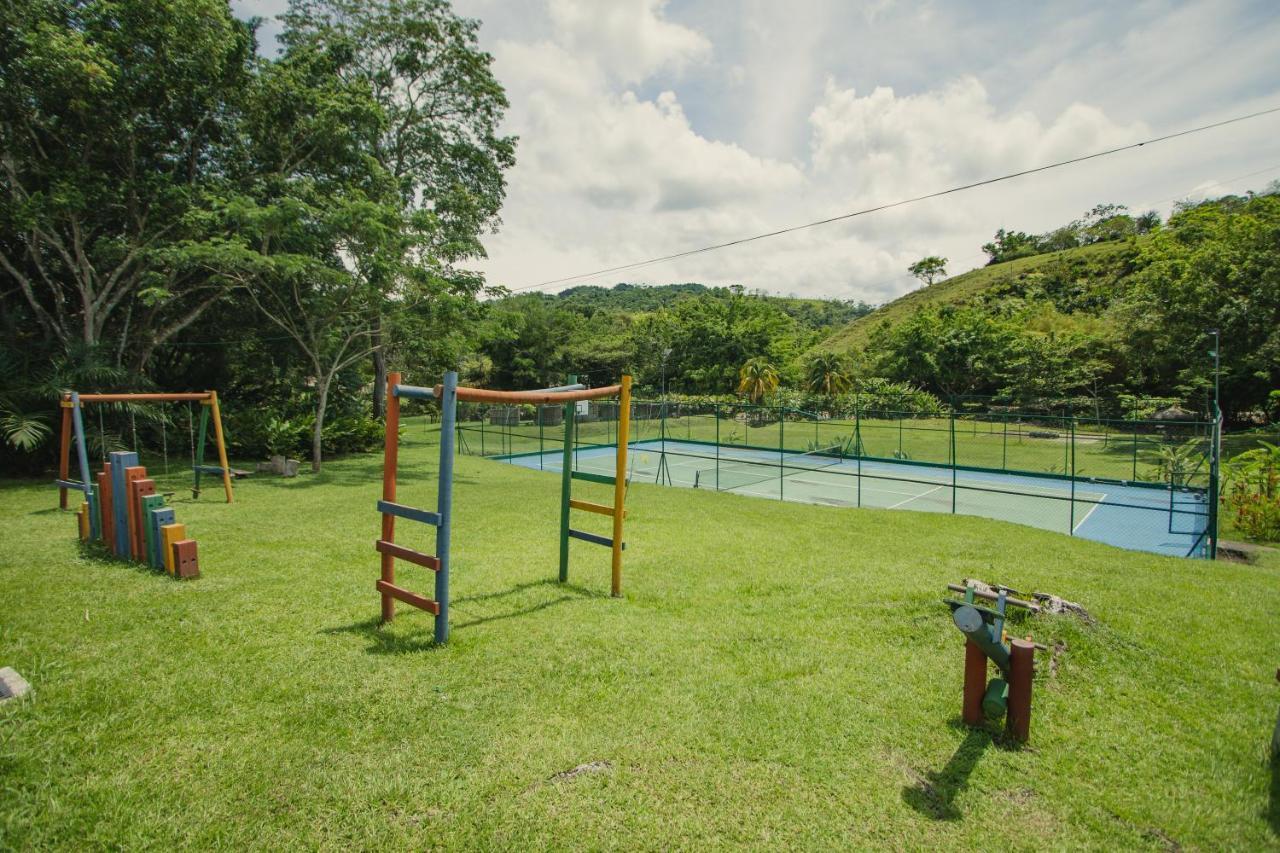 Los Colores Ecoparque Doradal Bagian luar foto