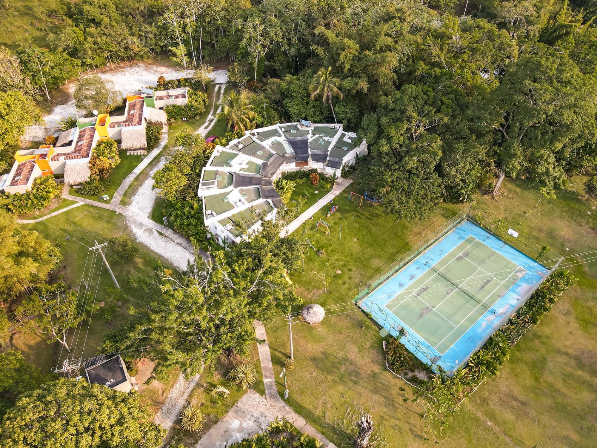 Los Colores Ecoparque Doradal Bagian luar foto